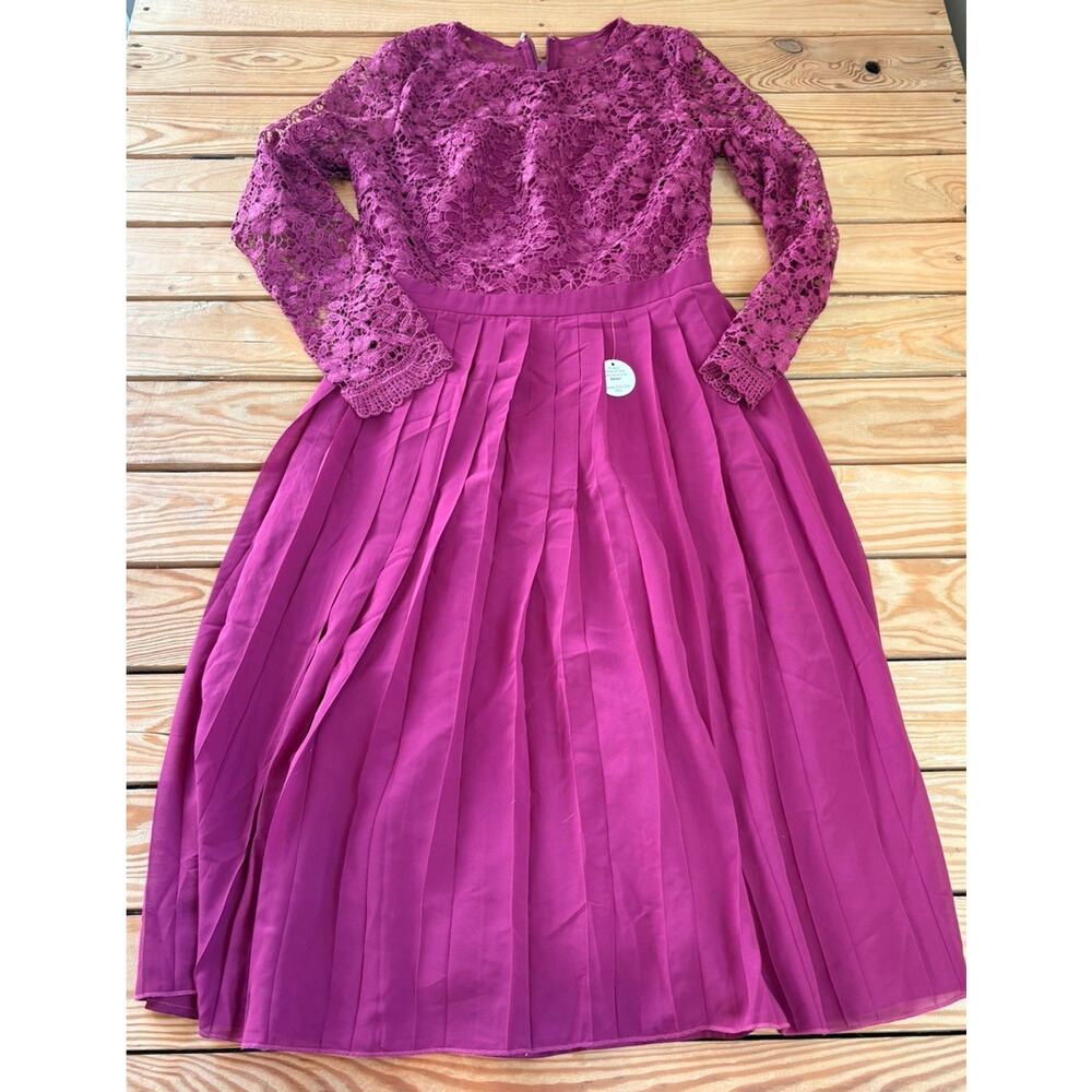 Chi Chi NWT Women’s Athenia Dress Size 12 Berry P9